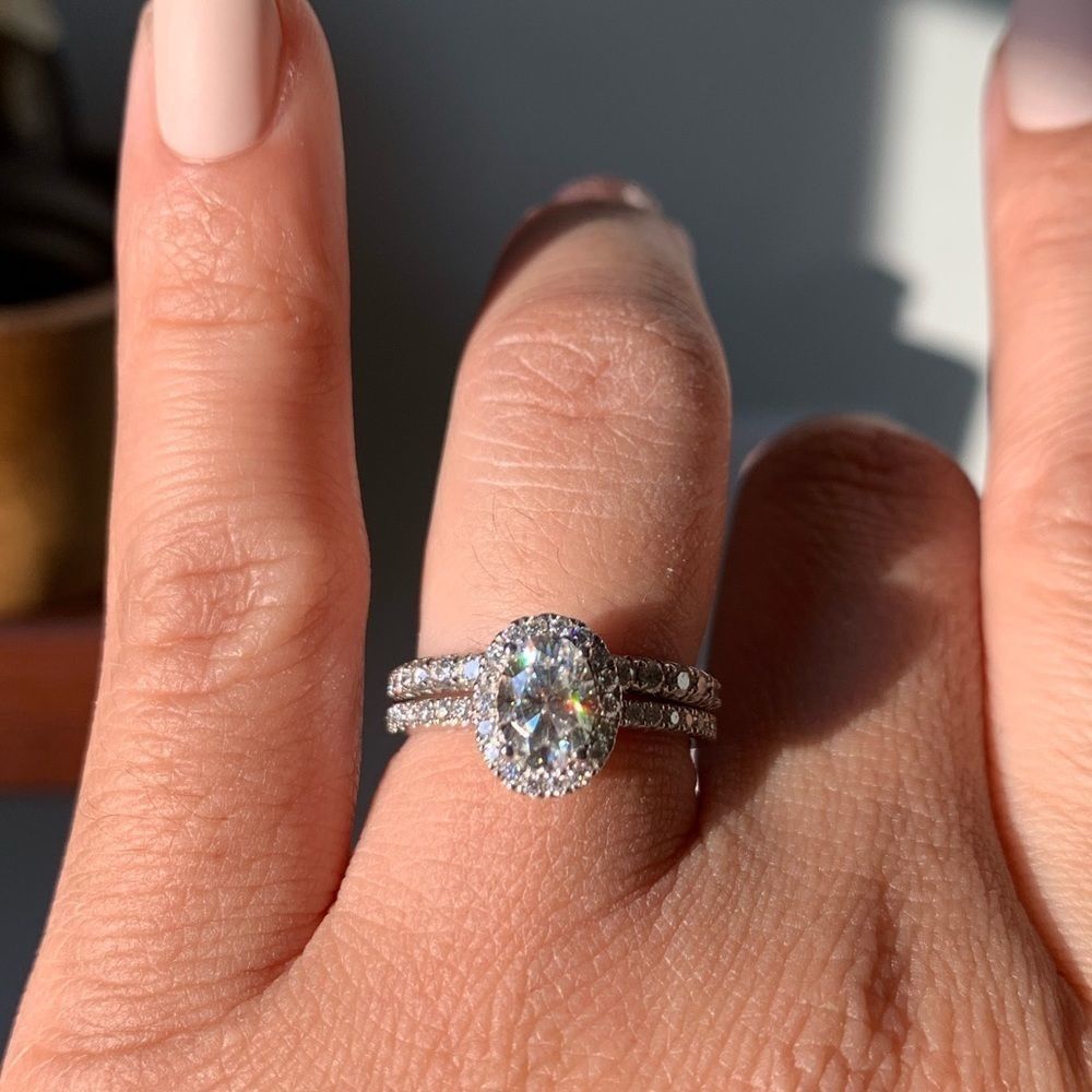 ♦️Rare oval halo moissanite diamond bridal ring♦️ - Picture 14 of 16